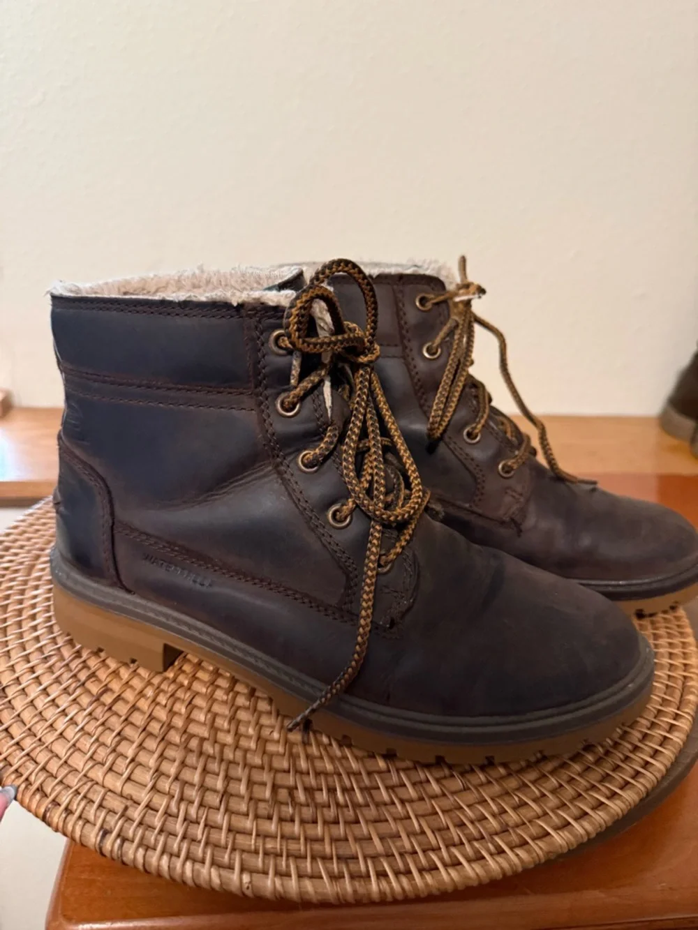 Kamik Women's Dark Brown Lace-Up Insulated Winter Sneaker‎ Boots